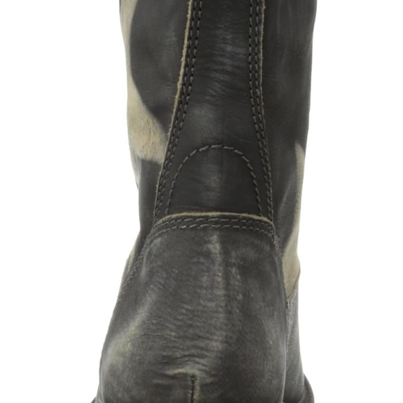 Lucky Brand LK Nitroh Distressed Leather Ankle Boots, size 9.5 - Picture 2 of 3